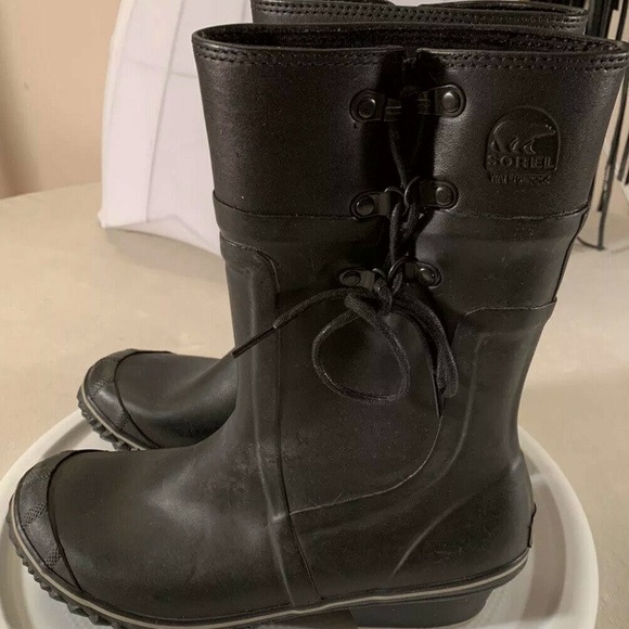 Boots Black Size 7.5 Womens Waterproof Rain Shoes - Picture 5 of 8